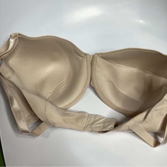 Olga lightly lined underwire bra size 38DD - Picture 4 of 6